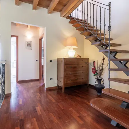 Italian Experience-glicine Holiday * Castello Ripalta